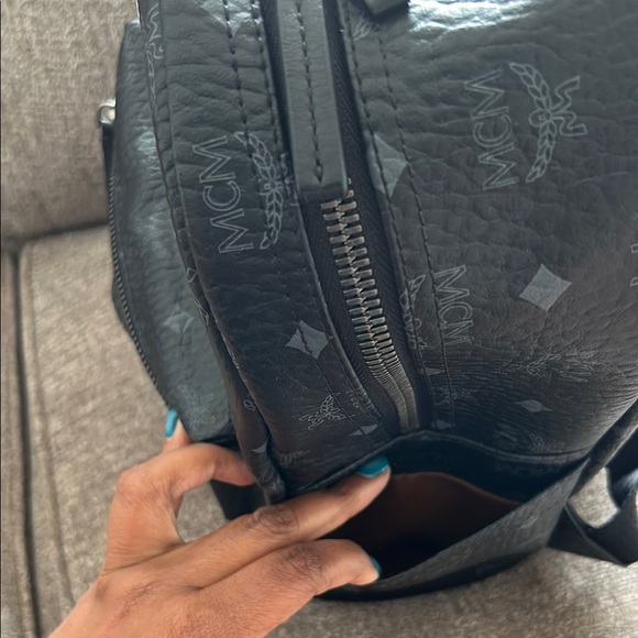 MCM Black Backpack with Iconic Design and Premium Craftsmanship main image 5